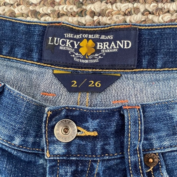 LUCKY BRAND | Riley Jean Shorts - Picture 3 of 4